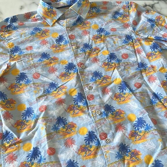 Johnnie-O Hangout Short Sleeve Island Vibe Button Up Sz. M - Picture 1 of 8
